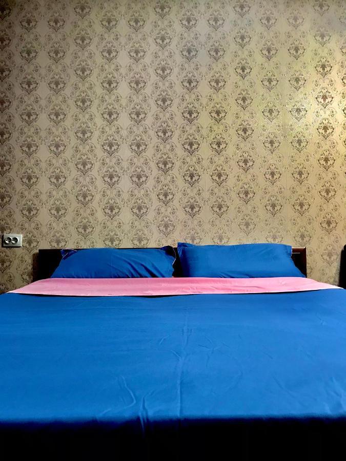Apartaments In The City Center Karagandy Exterior foto